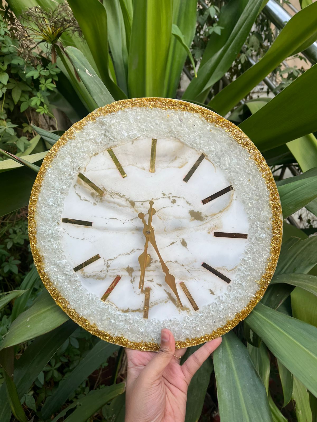 Resin clock